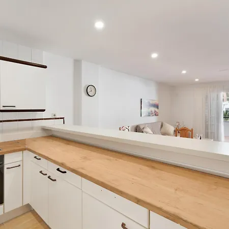 Apto Tomasol Playa Apartman *